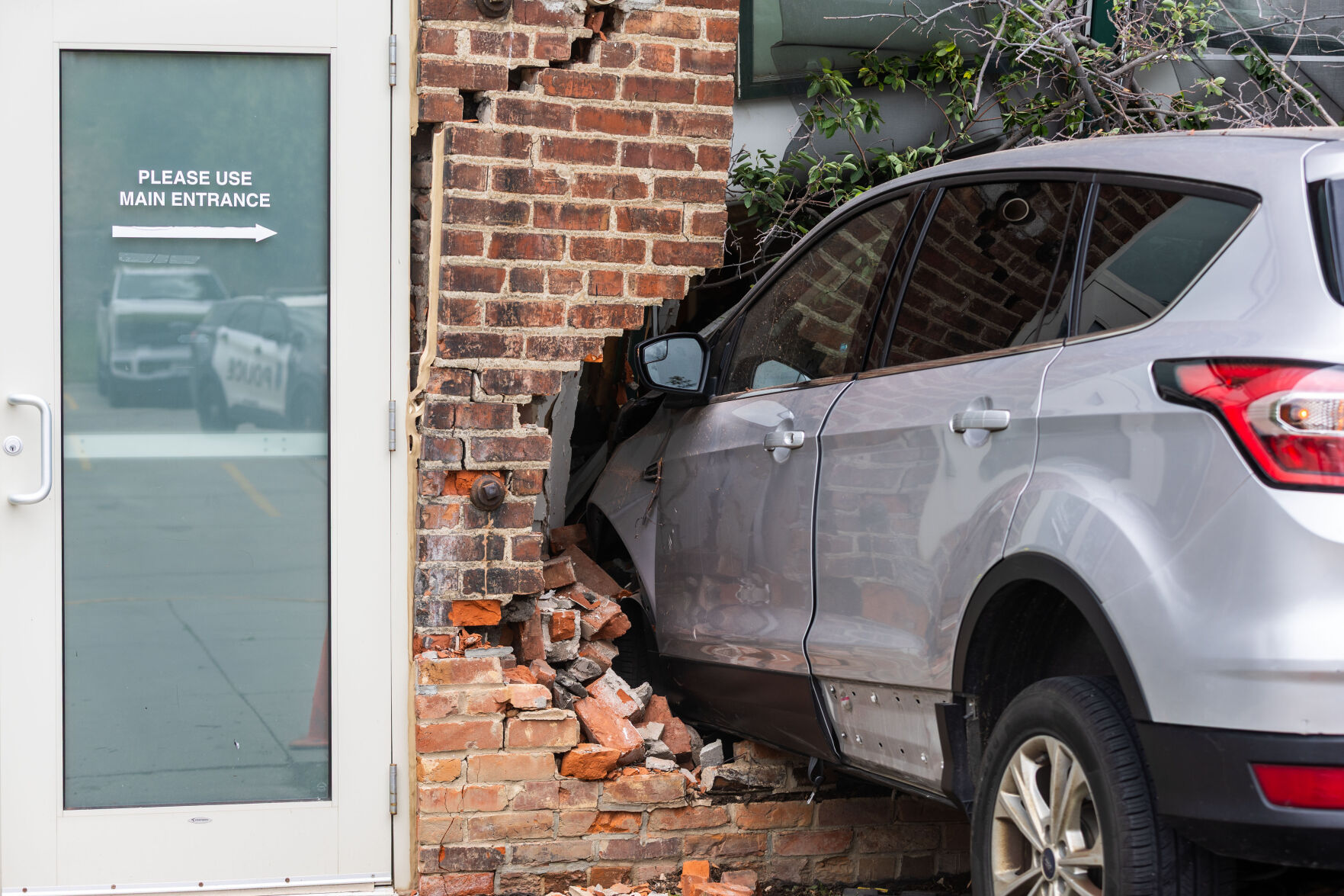 062325-owh-new-crash-cm-01.jpg